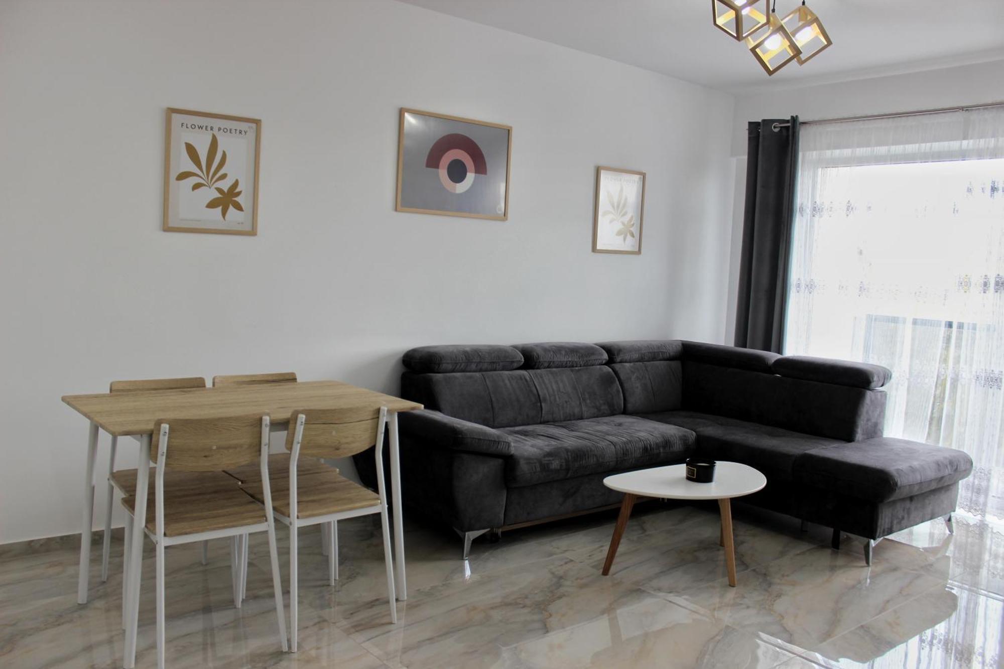 Cozy Apartments In Centre Of Suceava Near Kaufland And University מראה חיצוני תמונה