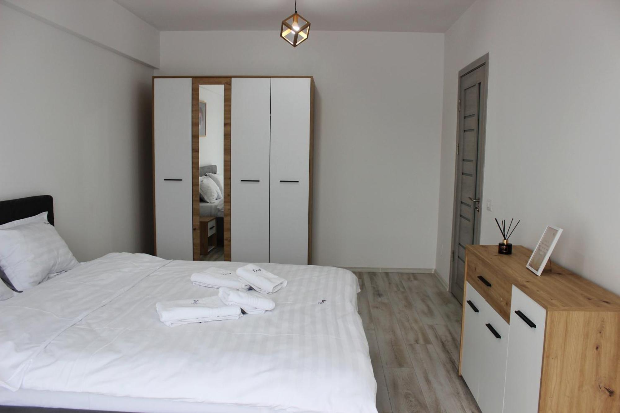 Cozy Apartments In Centre Of Suceava Near Kaufland And University מראה חיצוני תמונה