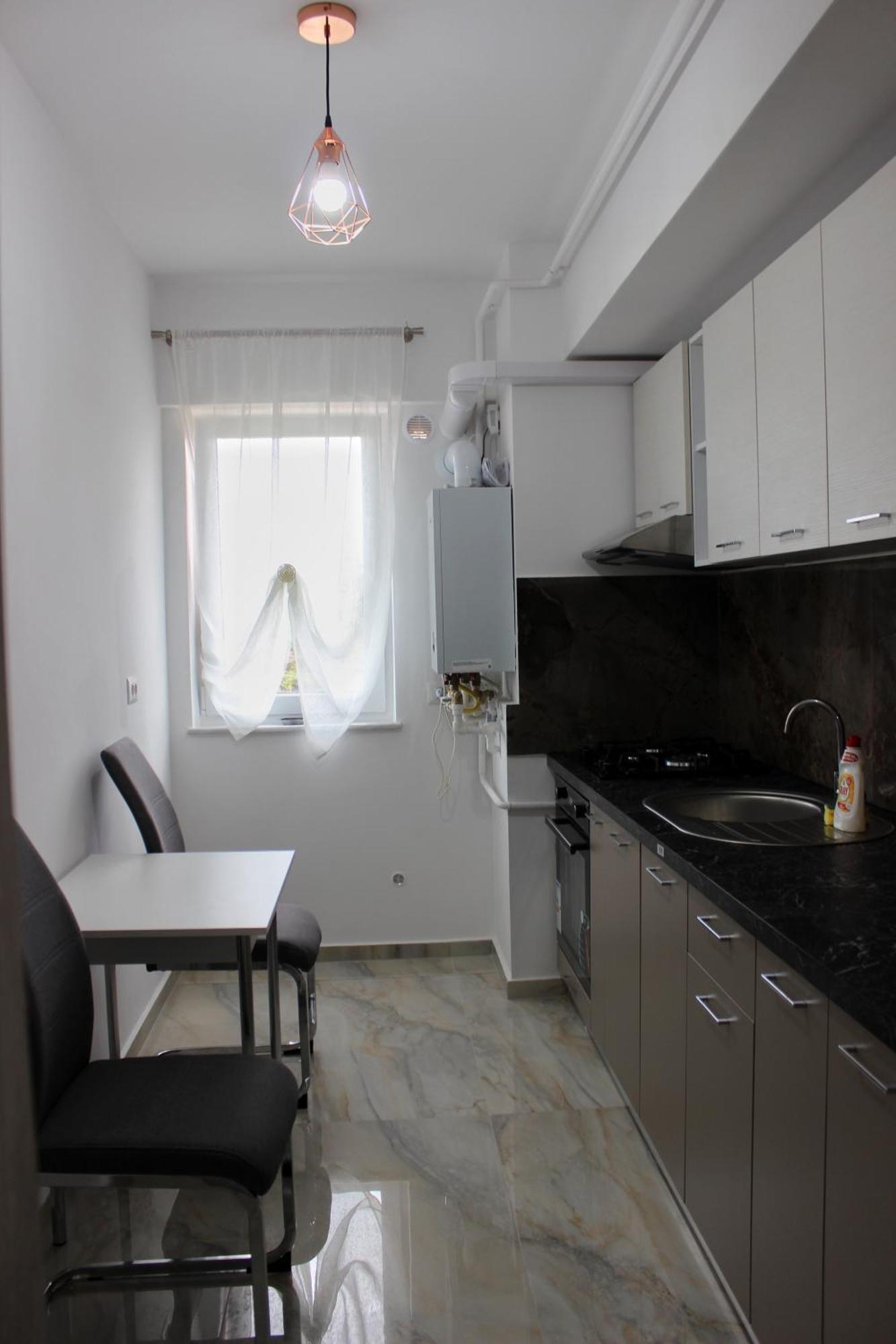 Cozy Apartments In Centre Of Suceava Near Kaufland And University מראה חיצוני תמונה